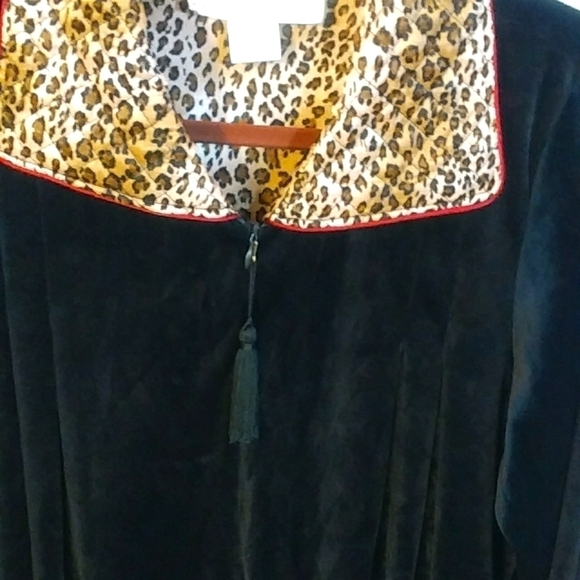 Cinema Etoile Black Velvet Robe Leopard Print Collar Cuffs Zip Tassel Size S - Picture 4 of 9